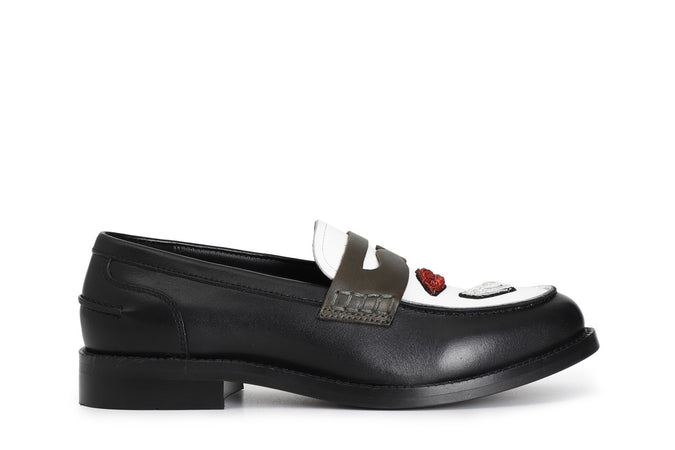 MOCASSINO IN PELLE CON NAPPINE