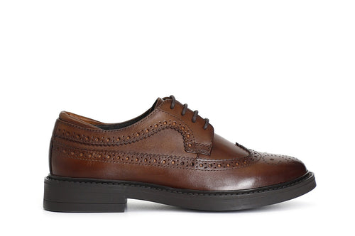 DERBY IN PELLE CON FORATURE INGLESI