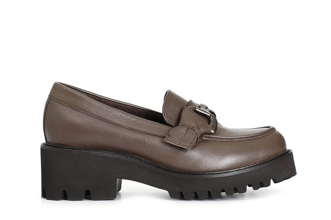 MOCASSINO IN PELLE CON MORSETTO