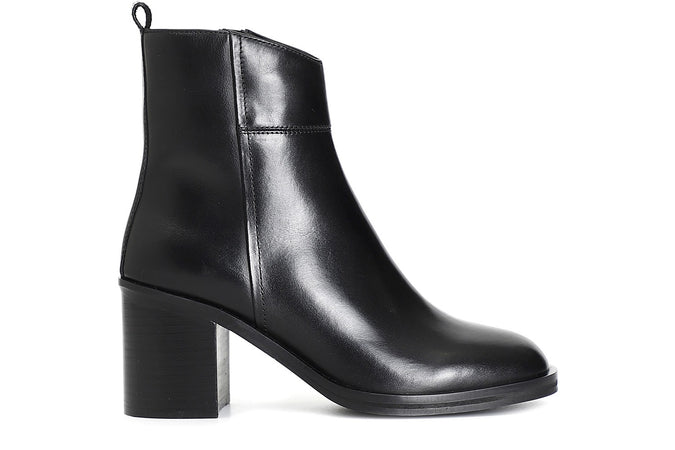 TRONCHETTO IN PELLE CON CERNIERA