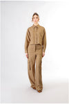 CAMICIA A SCATOLINA CON TASCHE A TOPPA