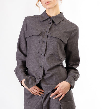 CAMICIA CON TASCHE A TOPPA