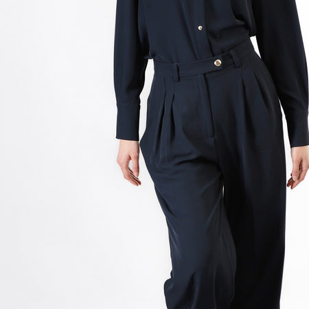 PANTALONE GAMBA LARGA CON PINCES