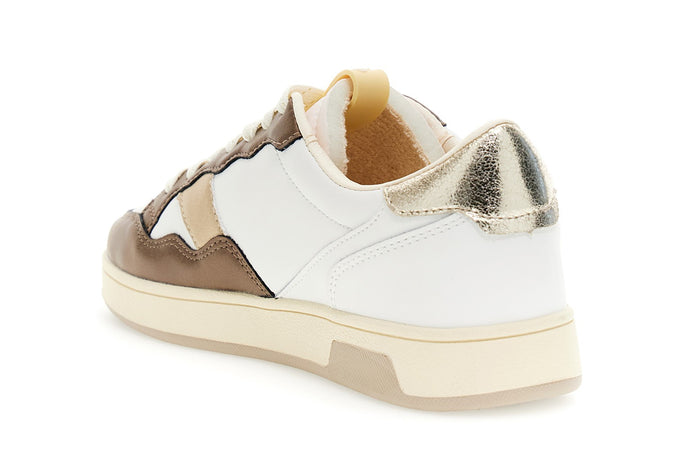 SNEAKERS IN PELLE E RIPORTI IN LAMINATO