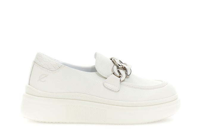 MOCASSINO IN PELLE RIVESTITA CON GRANA E MORSETTO