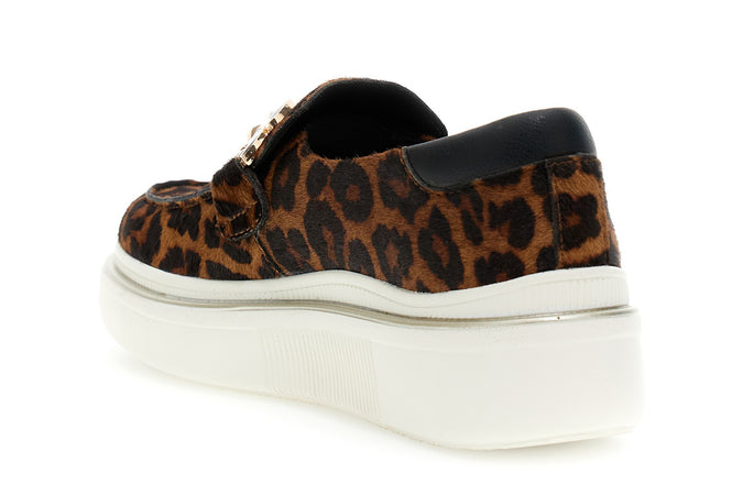 MOCASSINO IN PELLE EFFETTO CAVALLINO