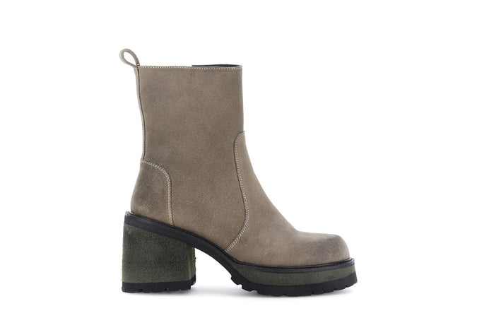 STIVALETTO IN PELLE SCAMOSCIATA