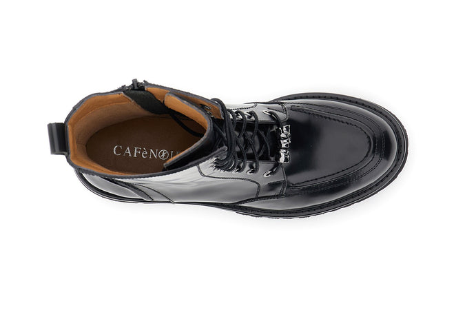 TRONCHETTO ALLACCIATO IN PELLE SPAZZOLATA E ACCESSORI