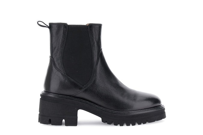 TRONCHETTO IN PELLE CON ELASTICO E VASCHETTA