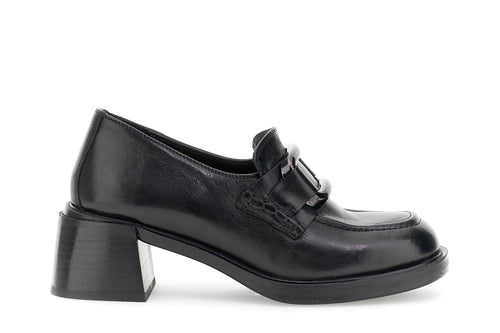 MOCASSINO IN PELLE CON MORSETTO