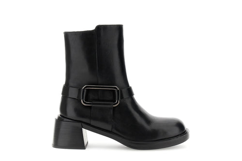 TRONCHETTO IN PELLE CON ACCESSORIO