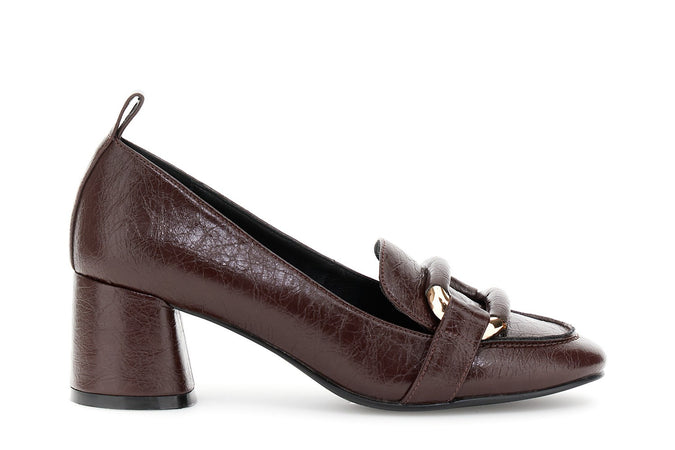 DÉCOLLETÉ IN SINTETICO EFFETTO PELLE CON MORSETTO