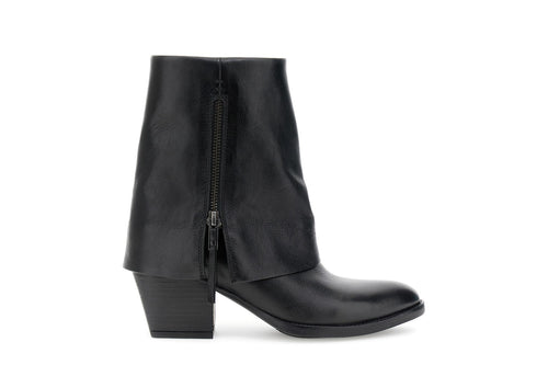 TRONCHETTO IN PELLE CON GHETTA E CERNIERA INTERNA