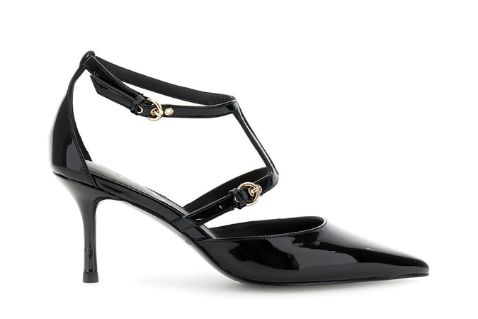 DÉCOLLETÉ IN PELLE EFFETTO VERNICE CON FIBBIE