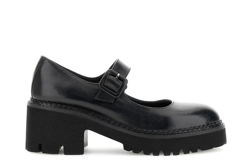 SCARPA IN PELLE CON LACCINO
