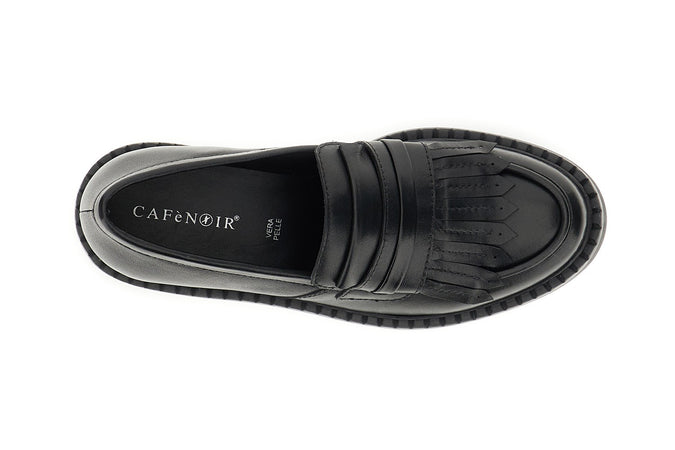 MOCASSINO IN PELLE CON FRANGE