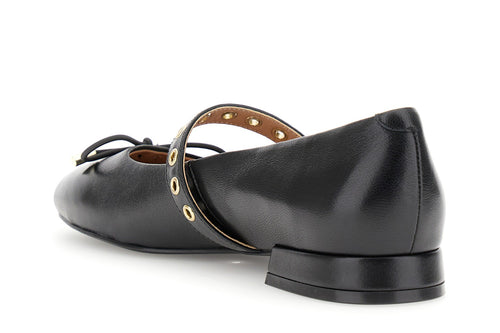 BALLERINA IN SINTETICO EFFETTO PELLE CON CINTURINO OCCHIELLI