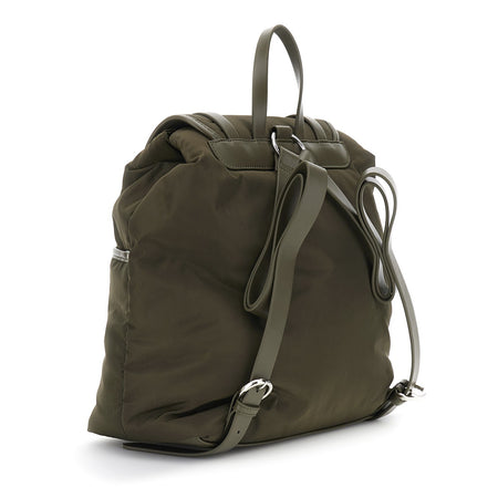 ZAINO IN NYLON CON CINGHIE REGOLABILI CON FIBBIE E OCCHIELLI A VELA