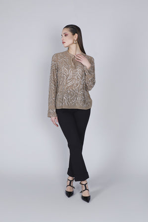 BLUSA CON RICAMO STRASS
