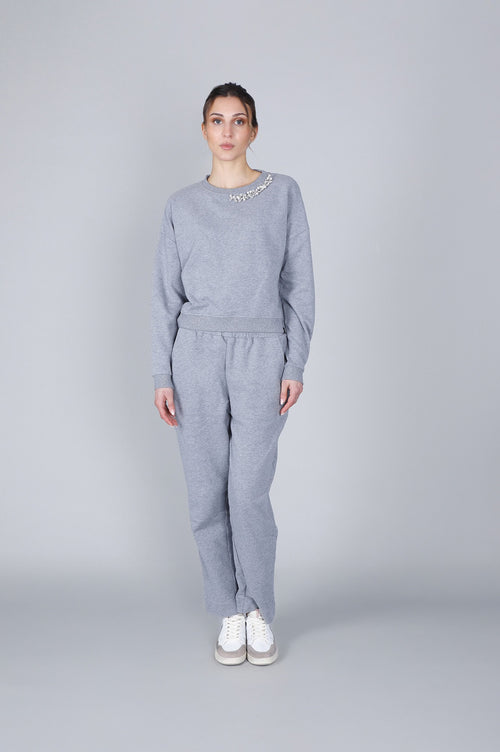 FELPA CON APPLICAZIONE GIOIELLO ALLO SCOLLO