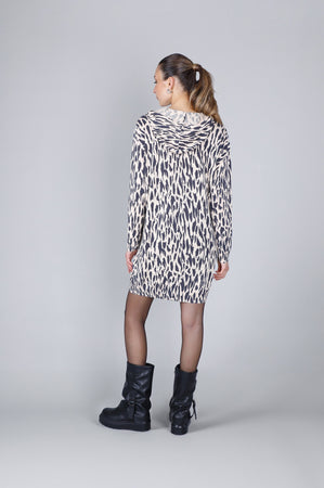 MINIABITO CON CAPPUCCIO IN MAGLIA STAMPATO