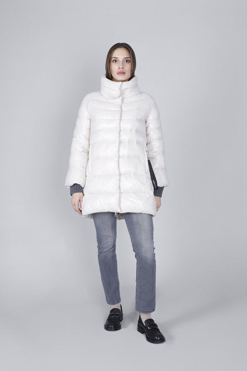 CAPPA IMBOTTITA CON MANICA KIMONO