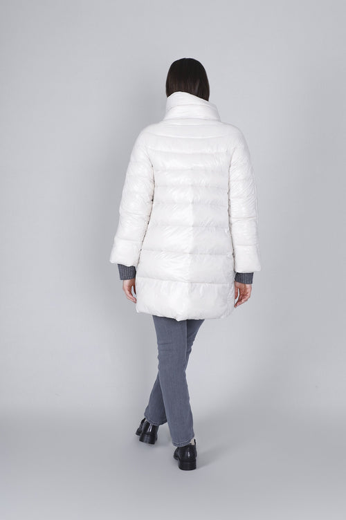 CAPPA IMBOTTITA CON MANICA KIMONO