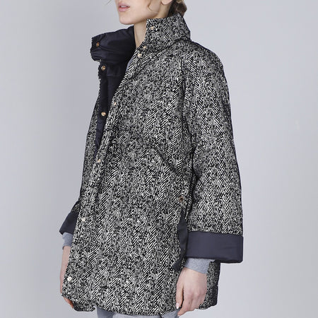 PIUMINO TIPO CAPPA SVASATA CON STAMPA CHERVON