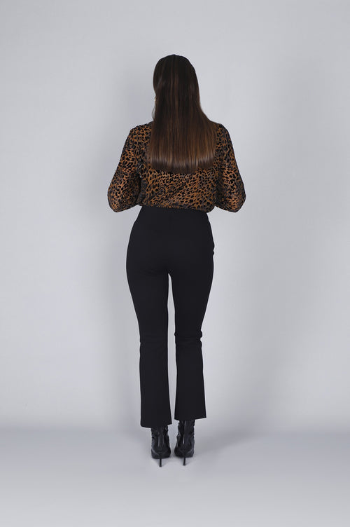 PANTALONE CROPPED FLARE