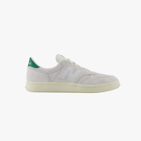 Sneakers New Balance T500 green