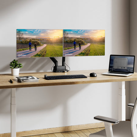 Supporto da Scrivania Doppio Monitor 17-32'' con Molla a Gas e Docking Station 8-in-1