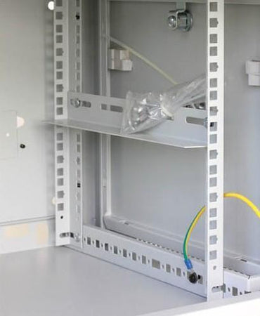 Coppia staffe a L Laterale per Rack 19'' a Muro Prof. 450mm Nero