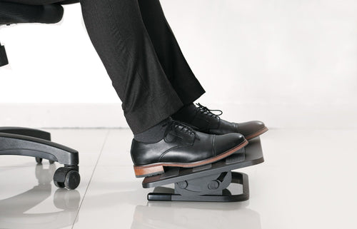 Poggiapiedi Regolabile ed Ergonomico per lo Smart Working
