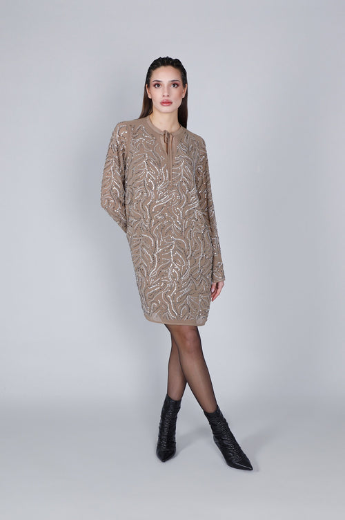 ABITO CON RICAMO STRASS