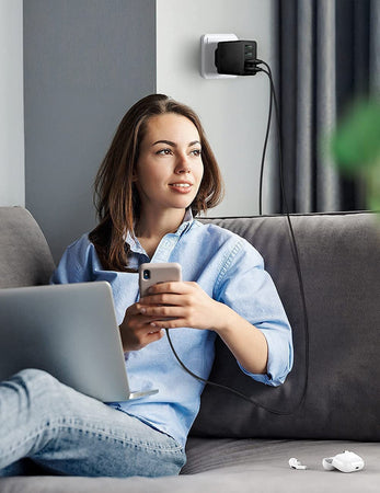 Caricatore da Muro a 4 porte con USB tipo A 24W