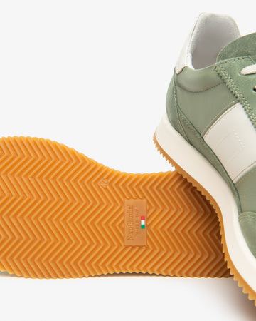 Nero Giardini sneakers uomo in pelle alloro verde E601110U518