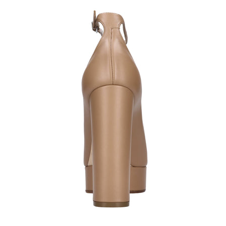 Casadei Scarpe con Tacco Beige da donna