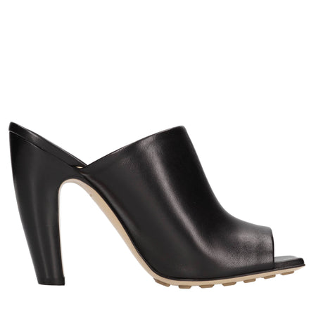 Bottega Veneta Sandali Nero da donna
