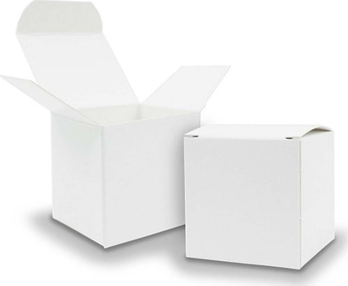 15 BOMBONIERA SCATOLA BIANCO CUBO CARTA LUCIDA PORTACONFETTI MATRIMONI BATTESIMO Casa e cucina/Hobby creativi/Materiali per hobby creativi/Forniture per feste/Bomboniere Trade Shop italia - Napoli, Commerciovirtuoso.it