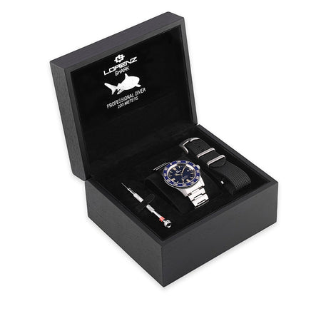 Orologio LORENZ uomo Shark 4 datario acciaio / nero / 200 metri