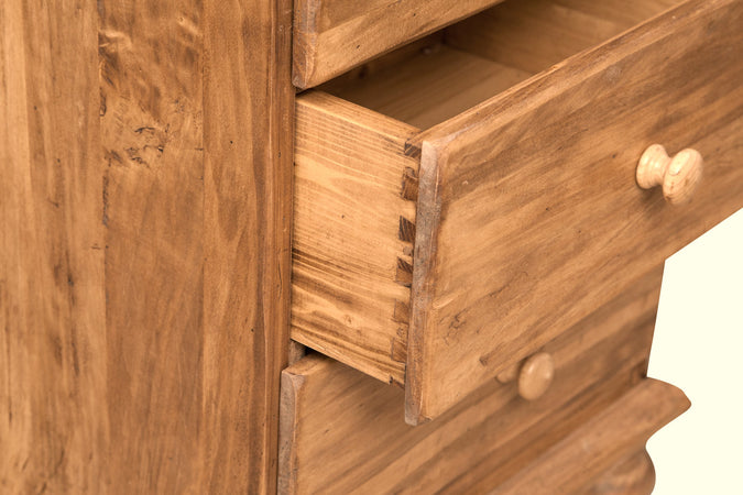 Biscottini Biscottini Comodino Country Legno Massello Tiglio Naturale 3 Cassetti 50x35x70