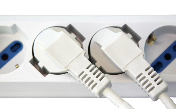 Multipresa 6 Posti Italiana Bipasso / Schuko Angolata