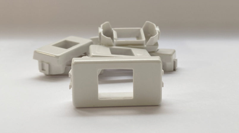 Adattatore Frutti RJ45 Ticino Matix Antibatterico Bianco