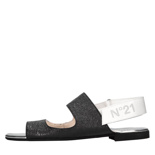NÃâ€šÂ°21 Scarpe basse Nero da donna