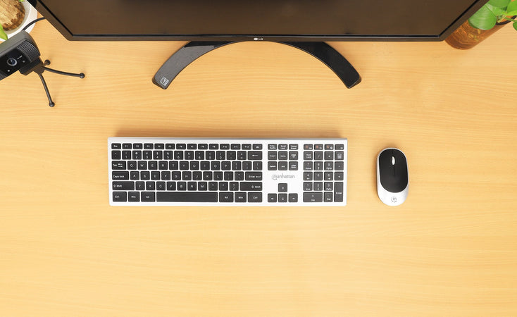 Kit Tastiera e Mouse 1200 Dpi Wireless, MWK7400