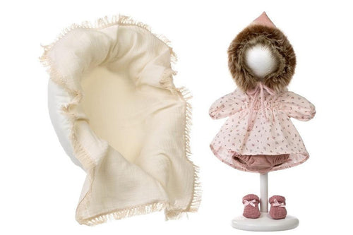 Abito Rosa con Cappello e Cuscino Bianco 42cm