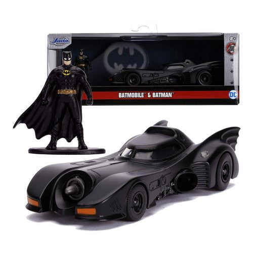 Automodello Jada 253213006 DC COMICS BATMAN Batmobile con Personaggio