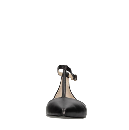 Strategia Scarpe basse Nero da donna