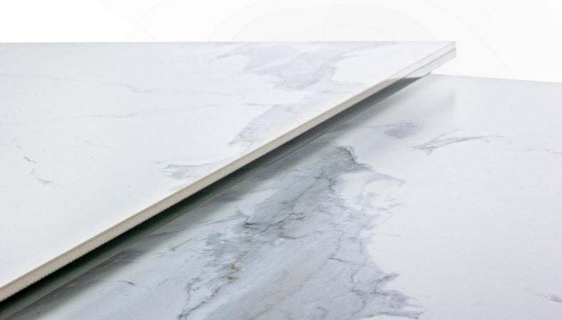 Tavolo Quasar allungabile rettangolare con piano in ceramica con supporto in vetro temperato da 160-240 x 90 cm