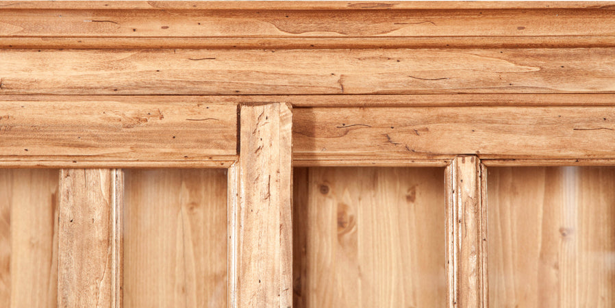 Biscottini Libreria vetrina con ante scorrevoli in legno massello di tiglio, finitura naturale L154xPR37xH212 cm. Made in Italy